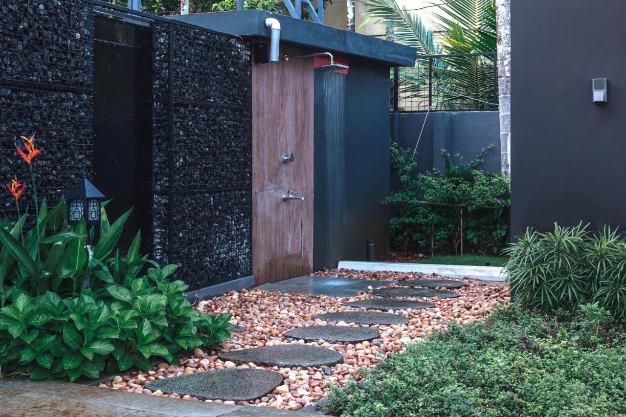 The Little Acres Cherai Vypin ภายนอก รูปภาพ